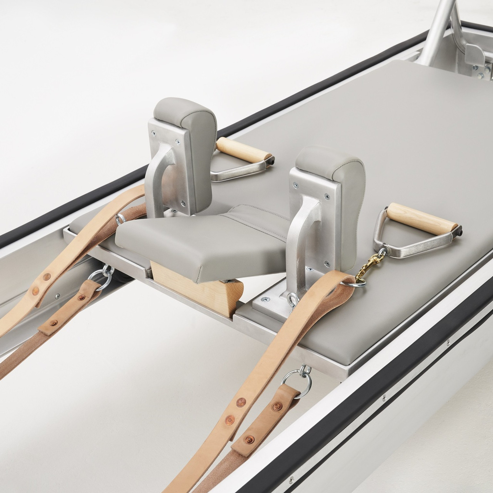 Archival-Reformer (4) Archival-Reformer (4)